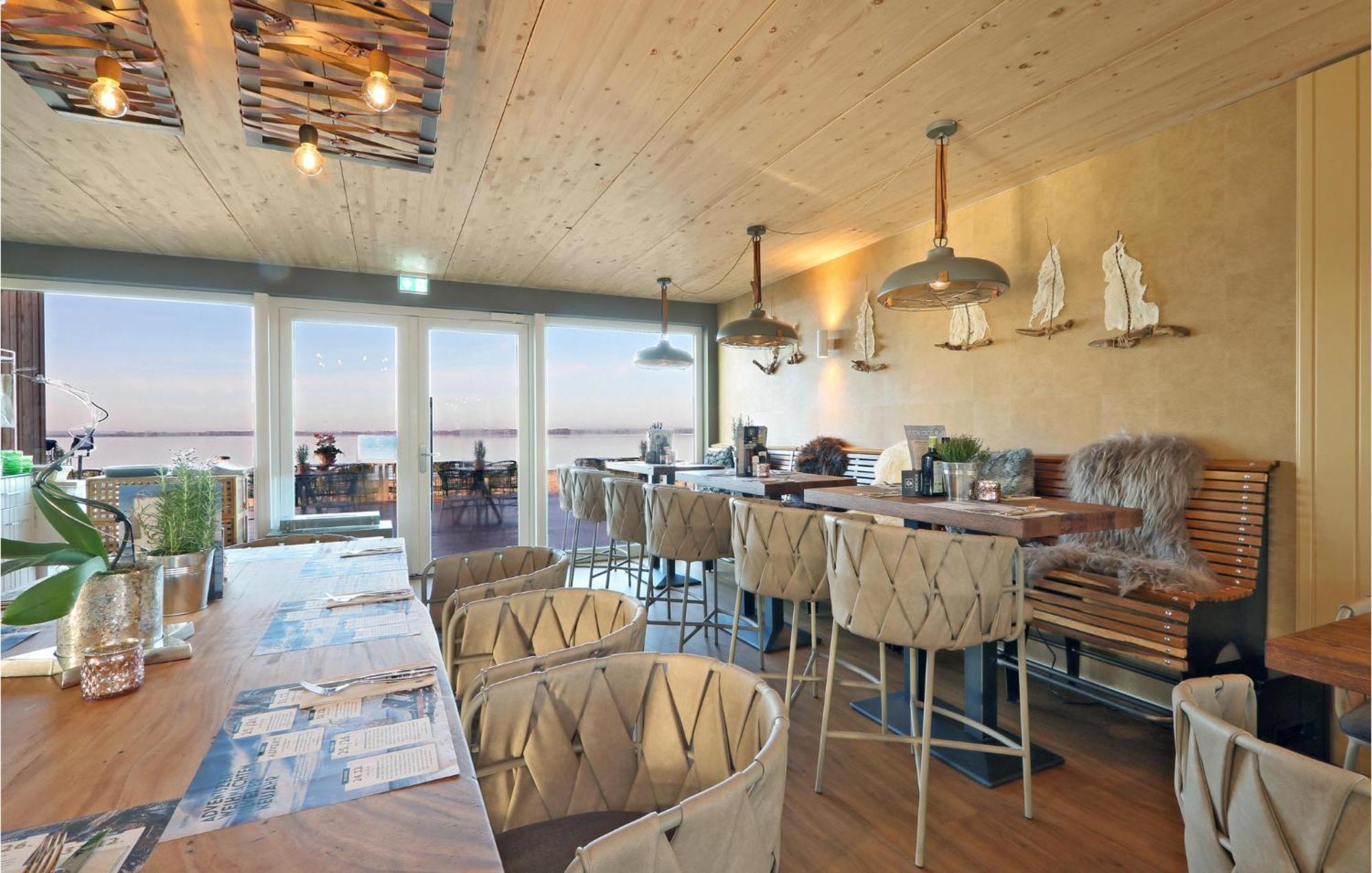 Nice Home In Lembruch-Duemmer See With Sauna Exteriör bild